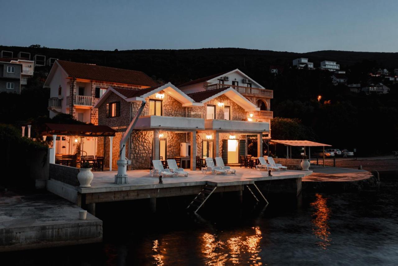 Apartments Ponta Krasici Tivat Kültér fotó