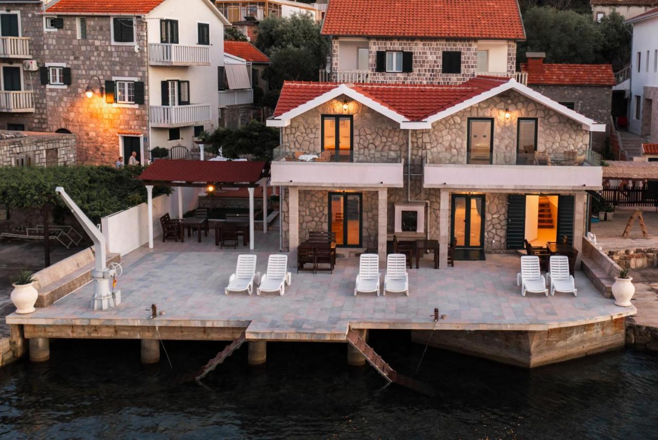 Apartments Ponta Krasici Tivat Kültér fotó