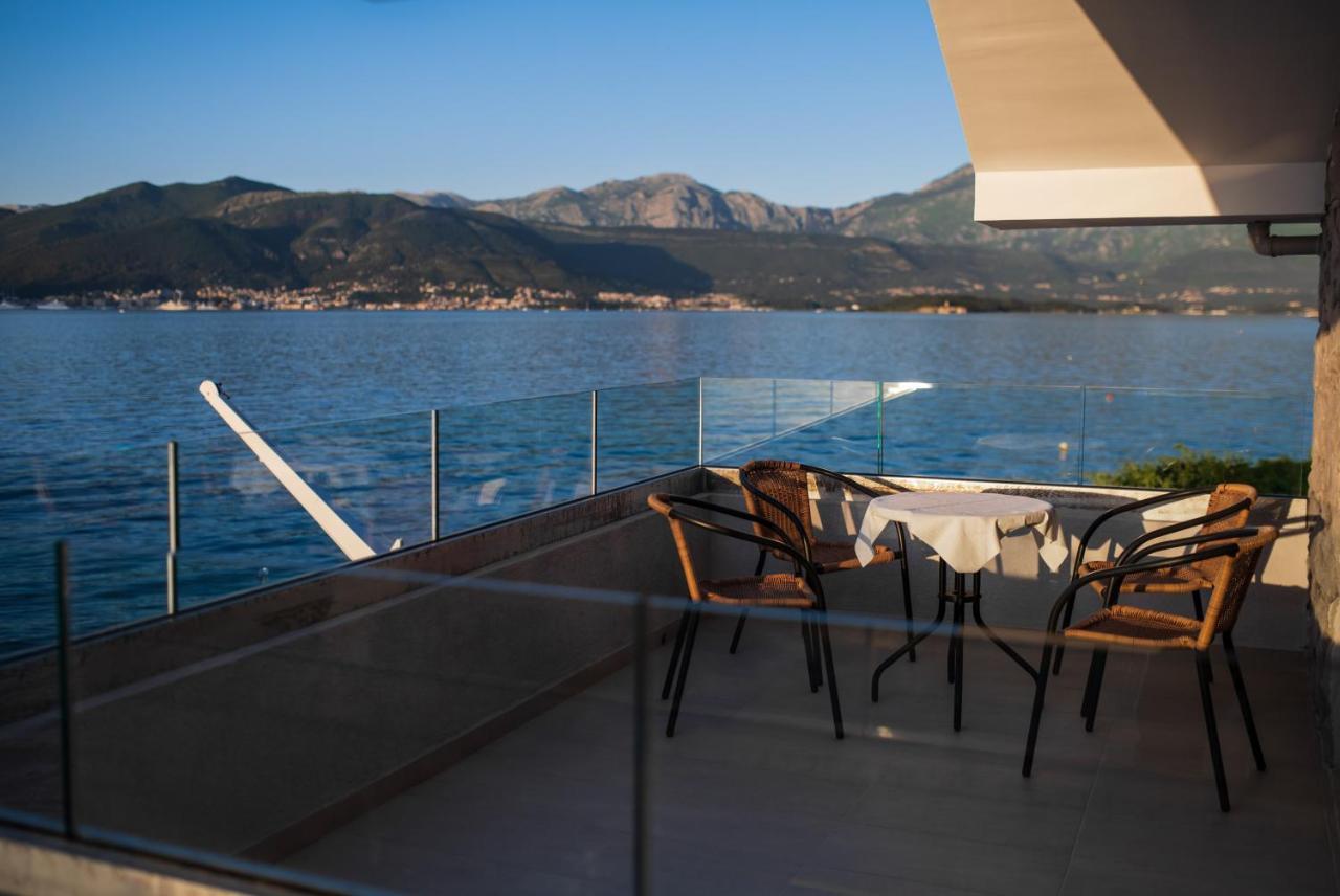 Apartments Ponta Krasici Tivat Kültér fotó
