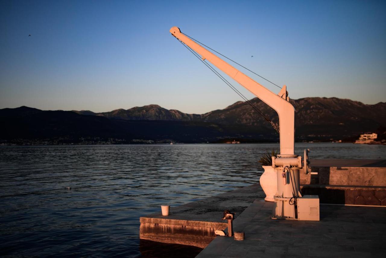 Apartments Ponta Krasici Tivat Kültér fotó