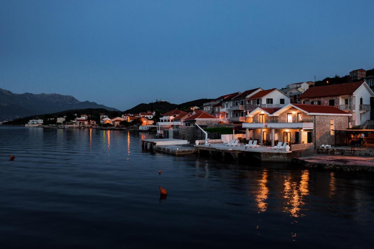 Apartments Ponta Krasici Tivat Kültér fotó