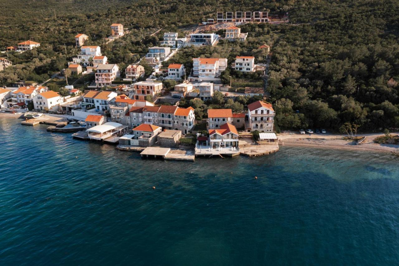 Apartments Ponta Krasici Tivat Kültér fotó