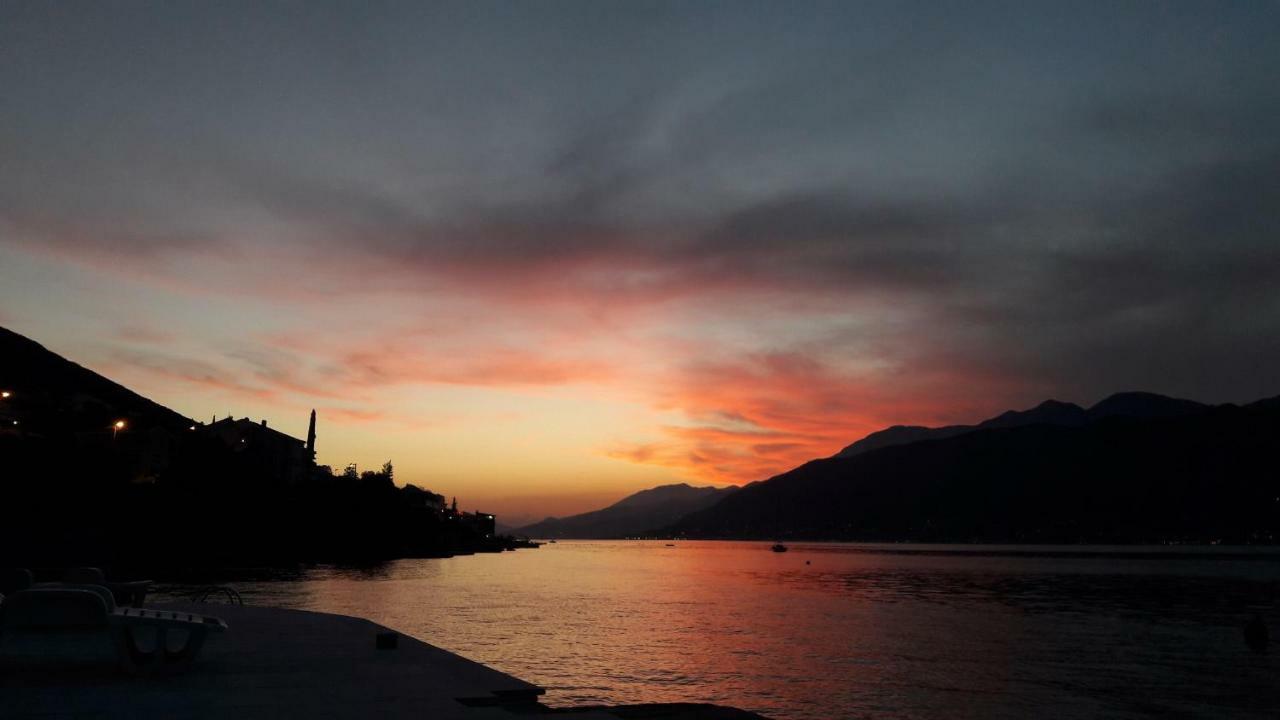Apartments Ponta Krasici Tivat Kültér fotó